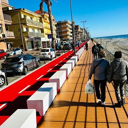 Appartamento Al Mare Ventimiglia Exterior photo